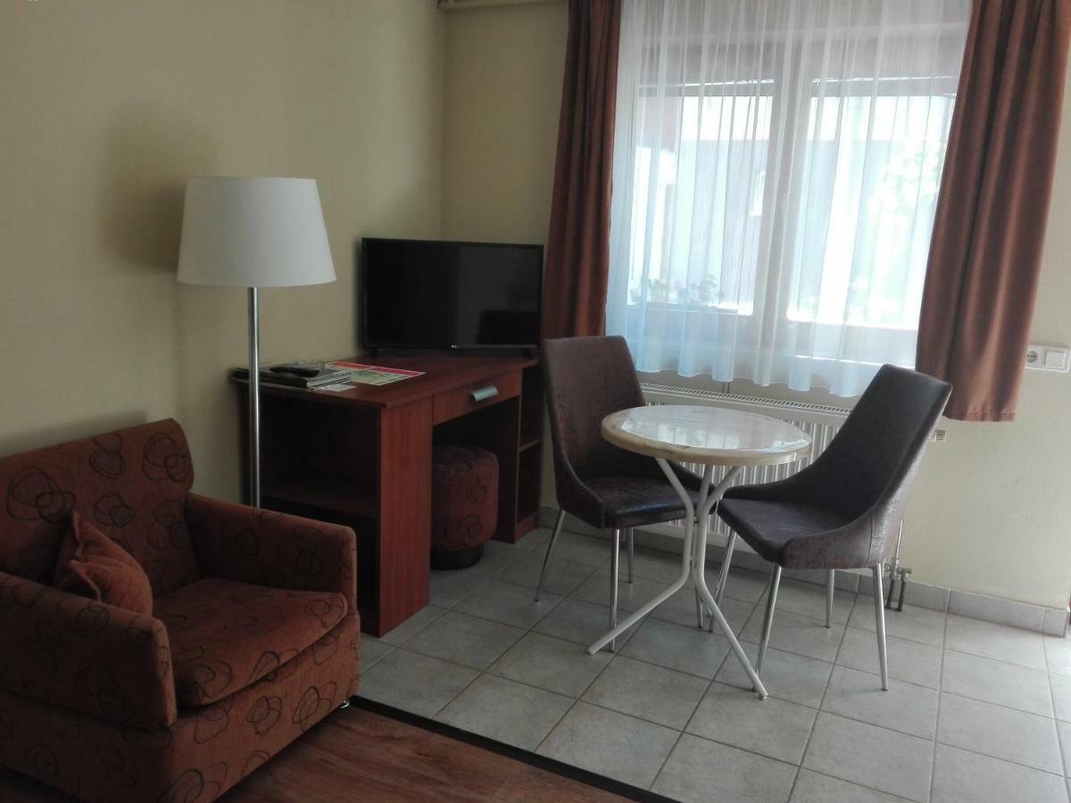 Markal Apartman Hévíz Buitenkant foto