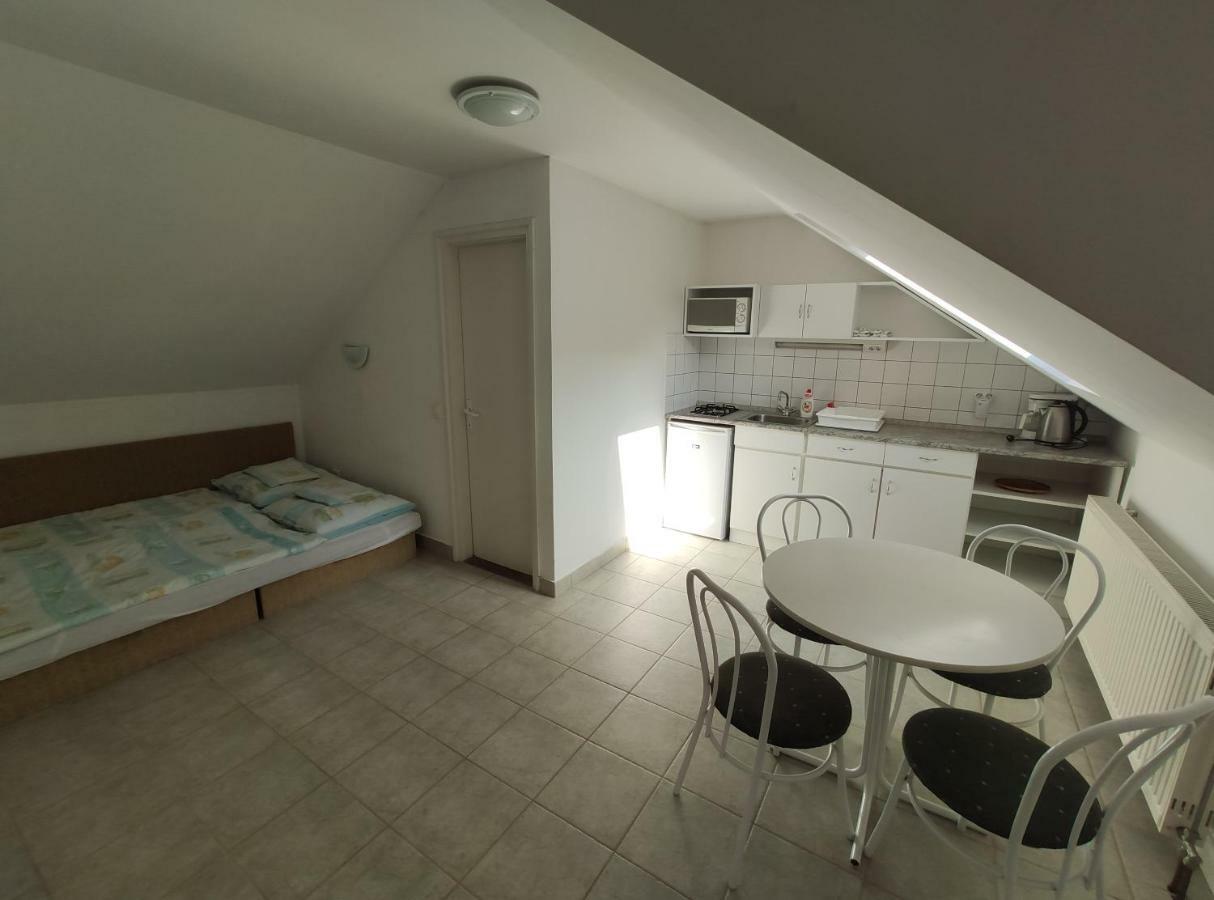 Markal Apartman Hévíz Buitenkant foto
